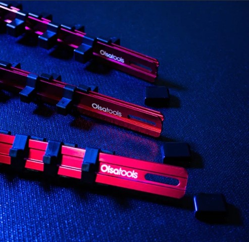 Aluminum Socket Rails With Rubber End Caps