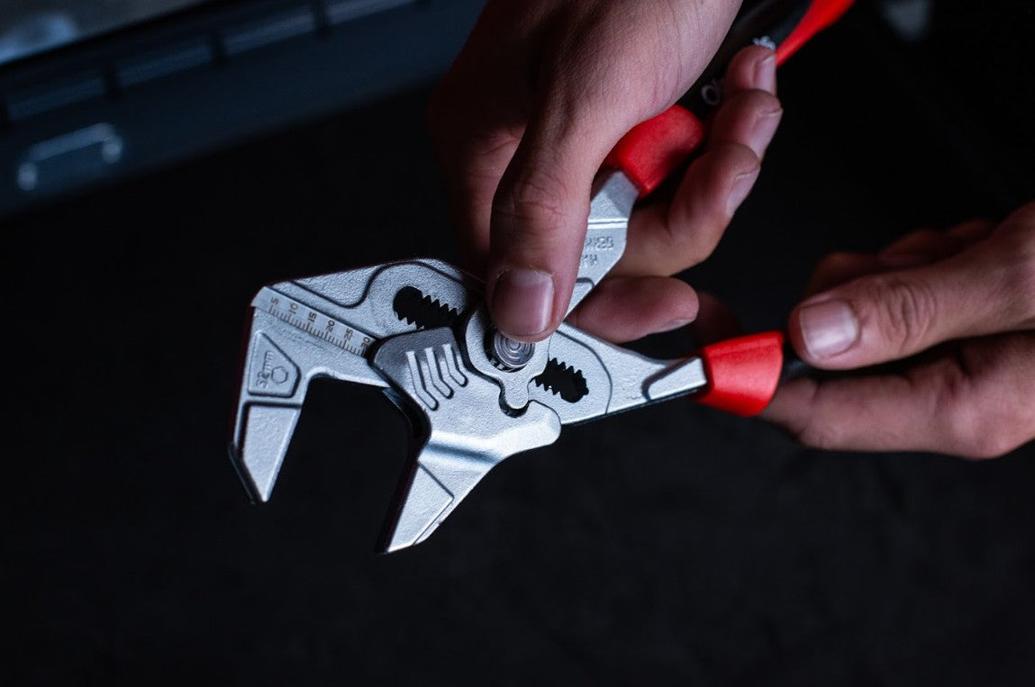 Fits a Wide Range of Fastener Sizes
