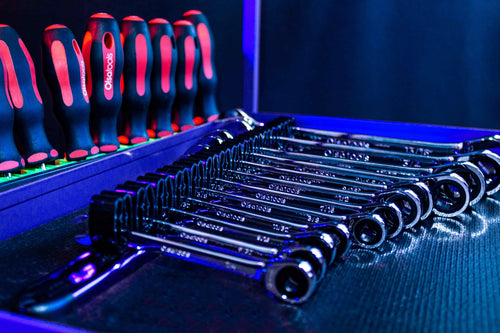 Wrench shuffle under the hood steals time