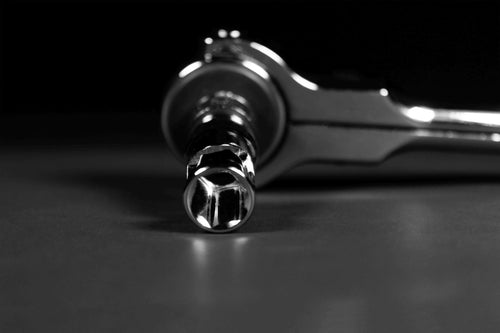 Made like a proper socket—not a toy